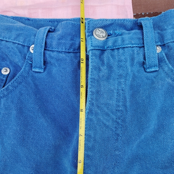 Vintage 90's High Rise Blue Denim Shorts Cut Offs - Picture 10 of 12